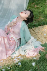 Art Language Vol.6466 Yu Han - Contemporary Aesthetic Visual Series - image 10