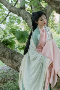 Art Language Vol.6466 Yu Han - Contemporary Aesthetic Visual Series - image 0