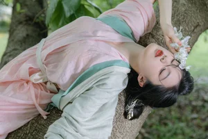 Art Language Vol.6466 Yu Han - Contemporary Aesthetic Visual Series - image 8