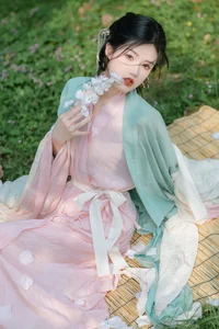 Art Language Vol.6466 Yu Han - Contemporary Aesthetic Visual Series - image 12