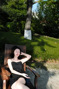 Creative Portraiture: YiTuYu Art Language Vol.5558 Tian Cai Ye Zi - image 1