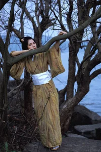 Elegant Traditional Japanese Fashion: [Yituyu] Kimono Snapshots Photo Gallery - image 0