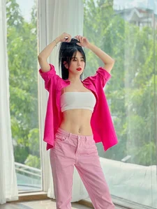 Diep Lam Anh Radiates Beauty and Confidence After Overcoming Marriage Storms - image 1