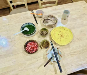 Pregnant Sao Mai Diem Hen Champion Shares Colorful, Nutritious Meals for Her Son - image 17