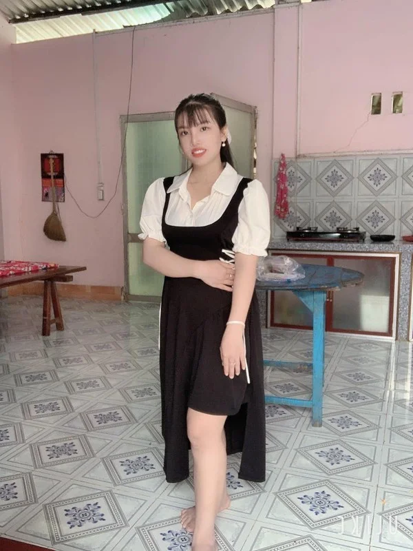 The 6-Year Transformation of Phuong 'Thi No': A Journey of Confidence and Plastic Surgery in Vietnam