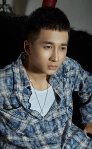 Vietnamese Actor Roundup: Do Duy Nam's Romantic Getaway and Thanh Son's New Chemistry - image 25