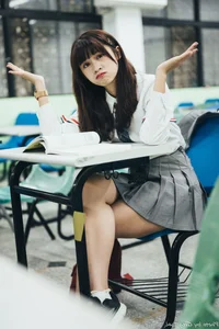 Elegant Campus Fashion: Ruoying’s Sophisticated Urban Style at the University of Science and Technology Beijing (USTB) with Chic Black Stockings - image 40