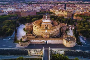 Exploring the Grandeur of the Roman Empire's Most Famous Ancient Tombs - image 0