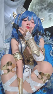 Stunning Iuno Cosplay by PoppaChan from Wuthering Waves - High-Quality Anime Gaming Photography Part 01 - image 0