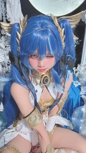Stunning Iuno Cosplay by PoppaChan from Wuthering Waves - High-Quality Anime Gaming Photography Part 01 - image 4