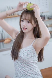 YiTuYu Art Language Vol.10315 Xiao Yi: Captivating 44-Photo Portrait Series for Art Enthusiasts - image 28