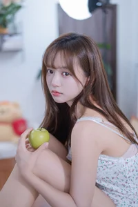 YiTuYu Art Language Vol.10315 Xiao Yi: Captivating 44-Photo Portrait Series for Art Enthusiasts - image 15