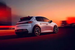 2026 Peugeot e-208 GTi: The Ultimate Electric Hot Hatch Experience - image 4