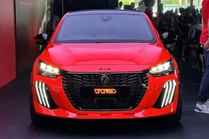 2026 Peugeot e-208 GTi: The Ultimate Electric Hot Hatch Experience - image 6