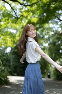 Kana Nakada's Captivating Charm: FRIDAY Digital Photo Book 'Konna ni Soba ni Iru noni' - A Must-See Collection. - image 14