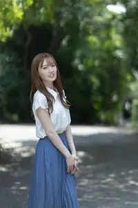 Kana Nakada's Captivating Charm: FRIDAY Digital Photo Book 'Konna ni Soba ni Iru noni' - A Must-See Collection. - image 12