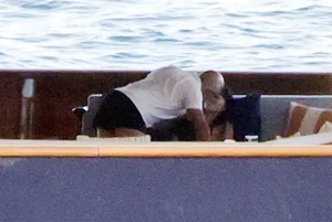 Jeff Bezos and Lauren Sanchez Inseparable During Luxury Vacation - image 2