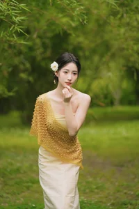 YiTuYu Art Language Vol.4967: Featuring the Elegant Mian Mian Photography Collection - image 11