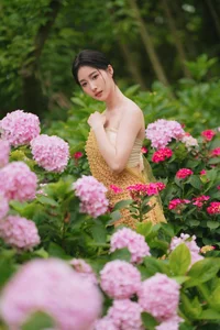 YiTuYu Art Language Vol.4967: Featuring the Elegant Mian Mian Photography Collection - image 6