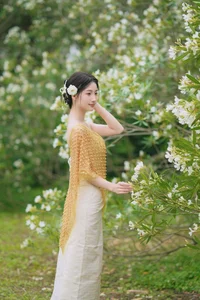YiTuYu Art Language Vol.4967: Featuring the Elegant Mian Mian Photography Collection - image 1