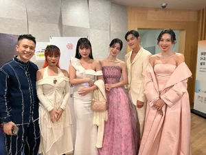 Thuy Tien Shines at International Film Festival Outshining Global Stars with Flawless Visuals - image 5