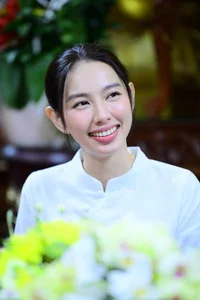 Thuy Tien Shines at International Film Festival Outshining Global Stars with Flawless Visuals - image 0