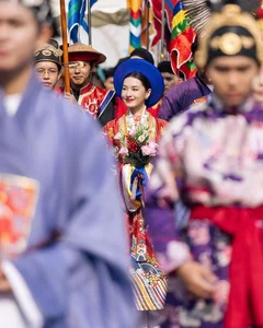 IELTS Hot Girl Mesmerizes in Traditional Vietnamese Attire with Ethereal Muse Vibes - image 6