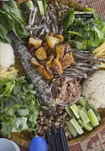Miss Vietnam Do Thi Ha Shares Delicious Hometown Dishes and Comfort Food - image 4