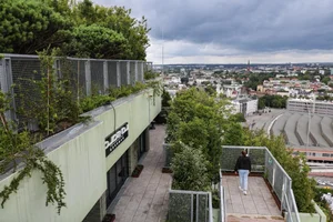 From War Relic to Green Oasis: The Transformation of Hamburg's St. Pauli Bunker - image 4