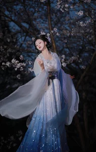 YiTuYu Art Language Vol.4262: The Ethereal Aesthetic of Wu Sui in Modern Photography - image 11
