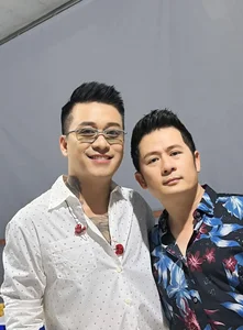 Vietnamese Stars in the Spotlight: Bao Thanh’s Luxury Car Purchase and Mai Phuong Thuy’s Seductive Fashion - image 0