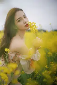 Ying Er YY Captivating in Golden Flower Field – YiTuYu Art Language Vol.8672 - image 21