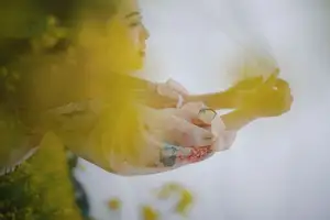 Ying Er YY Captivating in Golden Flower Field – YiTuYu Art Language Vol.8672 - image 16