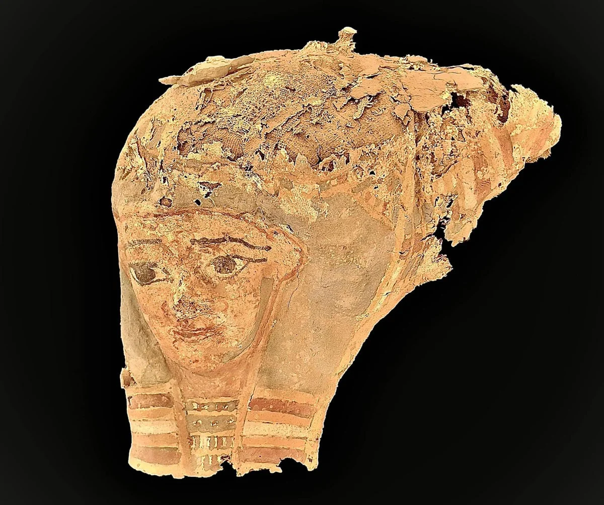 Ancient Egyptian Tombs Unearthed: Uncovering Bizarre Burial Secrets