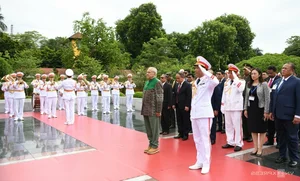 President of Timor-Leste Pays Tribute at Ho Chi Minh Mausoleum and Explores Museum During Official Vietnam Visit - image 1
