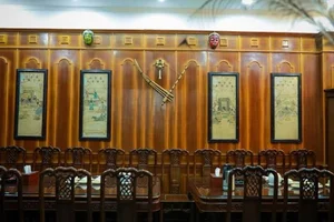 Inside the Impressive Antique Collection of Vietnamese Artist Chi Trung - image 0