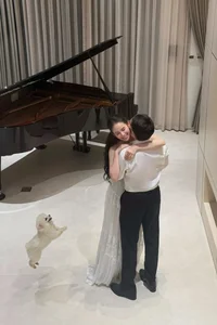 Vietnamese Celebrity Updates: Miu Le Shares Fun Stories and Tang Thanh Ha's Joyful News - image 19