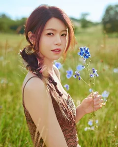 Michelle Chen’s Stunning Style Evolution: The Radiant Post-Divorce Glow-Up of the Iconic Little Dragon Maiden Actress - image 6