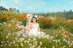 Modern Aesthetics in YiTuYu Art Language Vol.4812 Featuring Shi Er - image 0