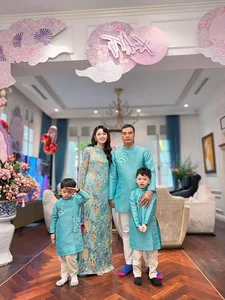 Stunning 1.81m Beauty Lives in Luxury Villa and Finds Happiness With Older Husband - image 7
