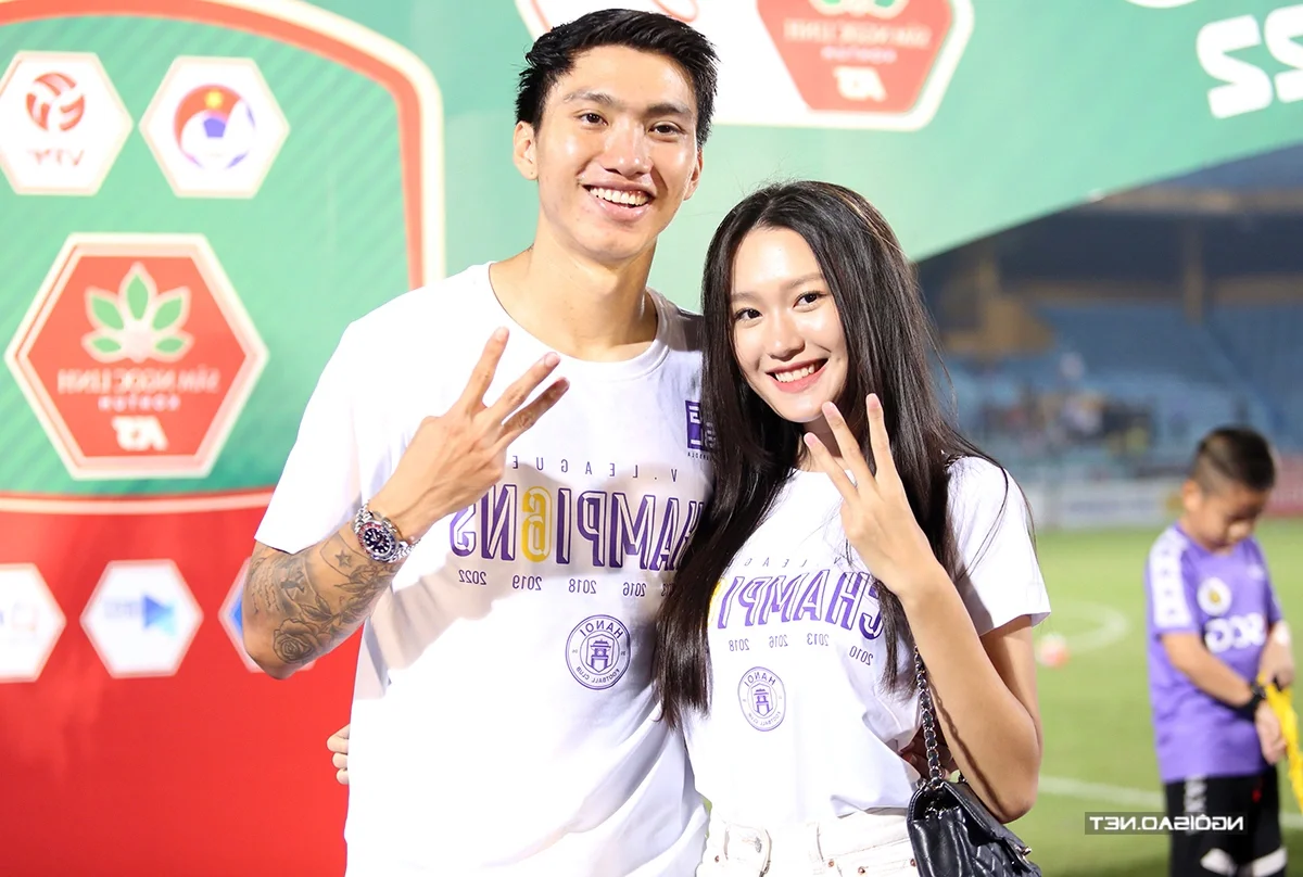 Van Hau and Hai My: The Sweetest Couple Moments Since Going Public