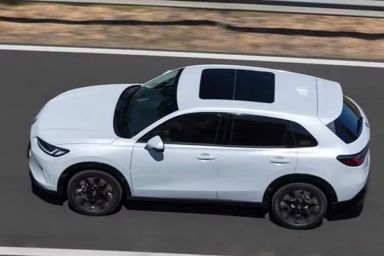 Honda ZR-V Hybrid Teaser: The Future of Eco-Friendly SUVs Arrives in 2026
