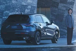Honda ZR-V Hybrid Teaser: The Future of Eco-Friendly SUVs Arrives in 2026 - image 2