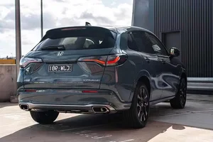 Honda ZR-V Hybrid Teaser: The Future of Eco-Friendly SUVs Arrives in 2026 - image 3