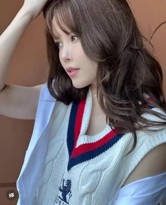 Thiều Bảo Trâm's Visual Evolution: Fans Debate New Look and Style Transformation - image 4