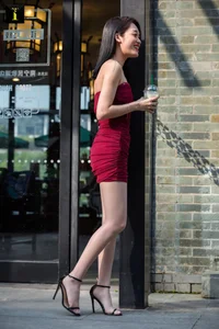 Urban Street Style: Kele’s Bold Outing in the Latest IESS Collection - image 16