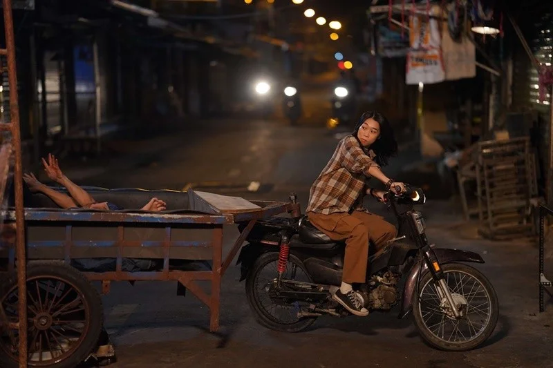 Exploring the Alluring Everyday Style of Actress Nguyen Thao from Seeking Ambergris