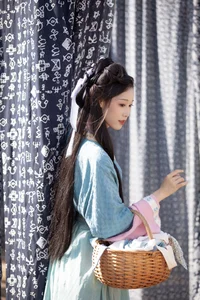 YiTuYu Art Language Vol.8088: Artistic Portraits of Miao Zi in 24 High-Quality Images - image 9