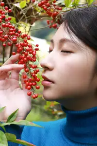 Miho Machiyama FRIDAY Digital Photo Book Scarlet Vol.2: Captivating Japanese Beauty Unveiled - image 10