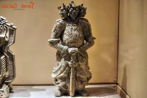 Century-Old Dharmapala Statues: Exploring the Unique Buddhist Heritage and Spiritual Art of Vietnam - image 6